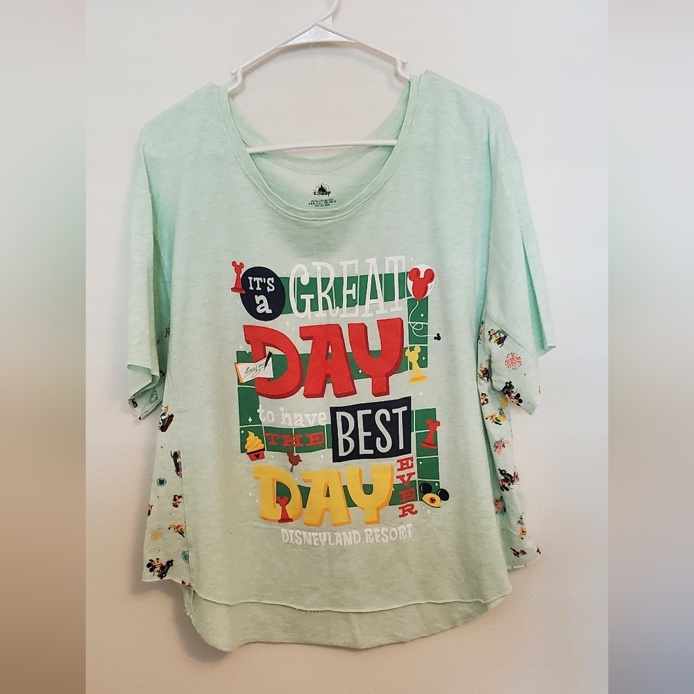 Disneyland "It's A Great Day To Have The Best Day" Shirt Size Large